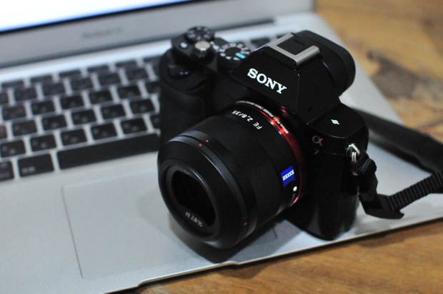 α7
